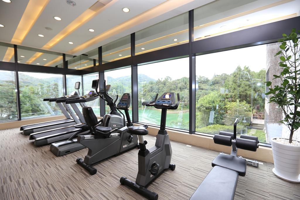 Fleur De Chine Hotel Yuchi Exterior foto The gym at the hotel