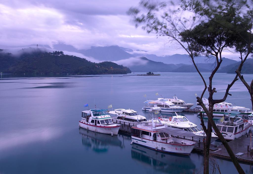 Fleur De Chine Hotel Yuchi Exterior foto Sun Moon Lake