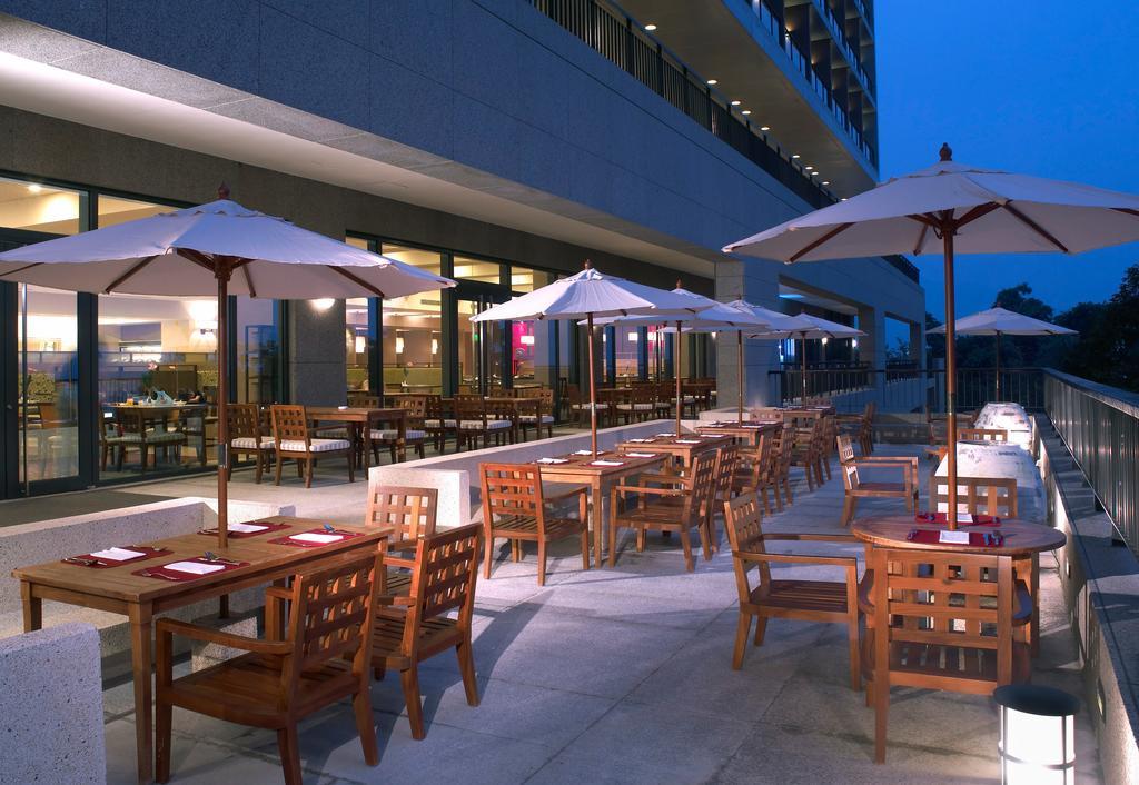 Fleur De Chine Hotel Yuchi Exterior foto The Terrace